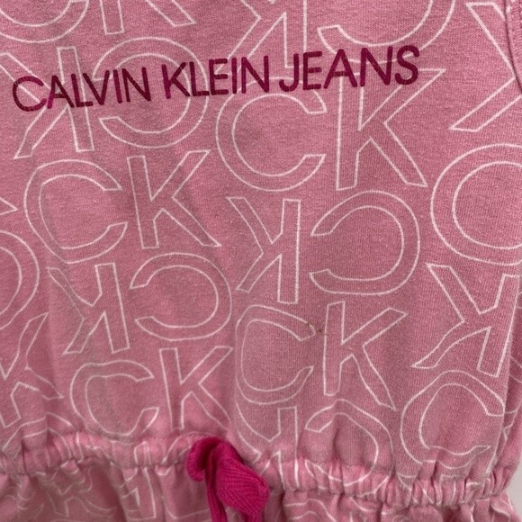 Calvin Klein Jeans Baby Signature Print Drawcord Waist Romper Pink Size 18M - Picture 9 of 9